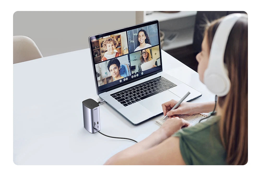 UGREEN 12‑in‑1 USB‑C Docking Station with 8K HDMI, 4K60Hz DisplayPort, Triple Display