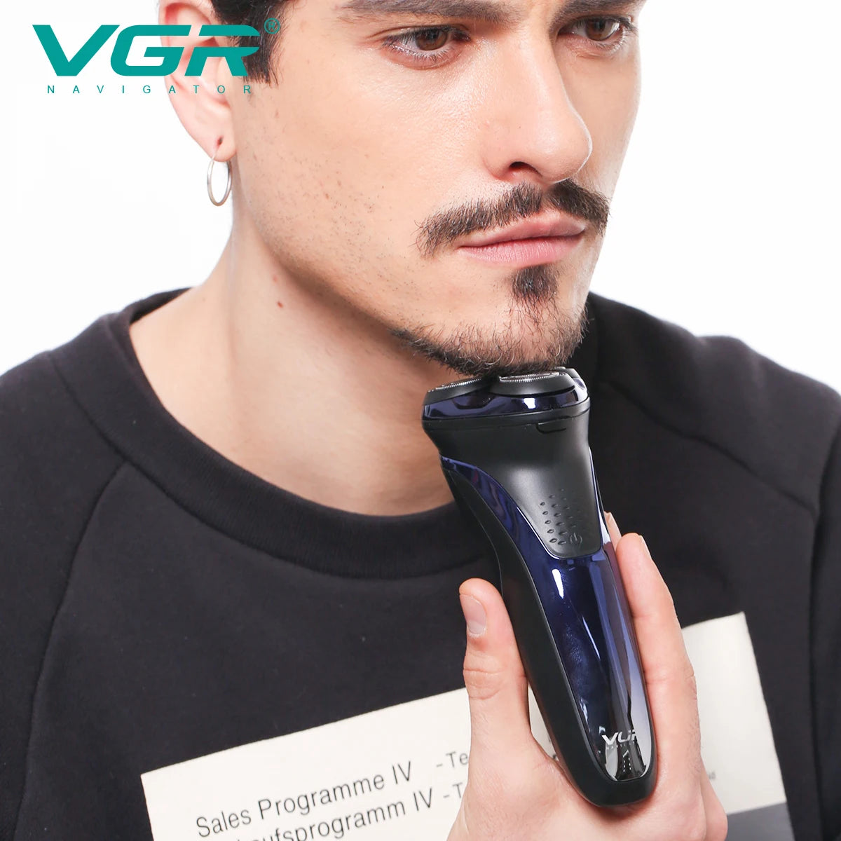 VGR Electric Shaver Professional Razor Waterproof Beard Trimmer Rotary 3D Floating Shaving Rechargeable Electric for Men V-306